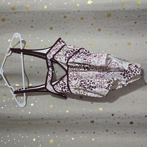 NWOT AdoreMe 1X Floral One-Piece Swimsuit w/Lace-Up Detail & Hooked Back Clasp - Picture 2 of 4